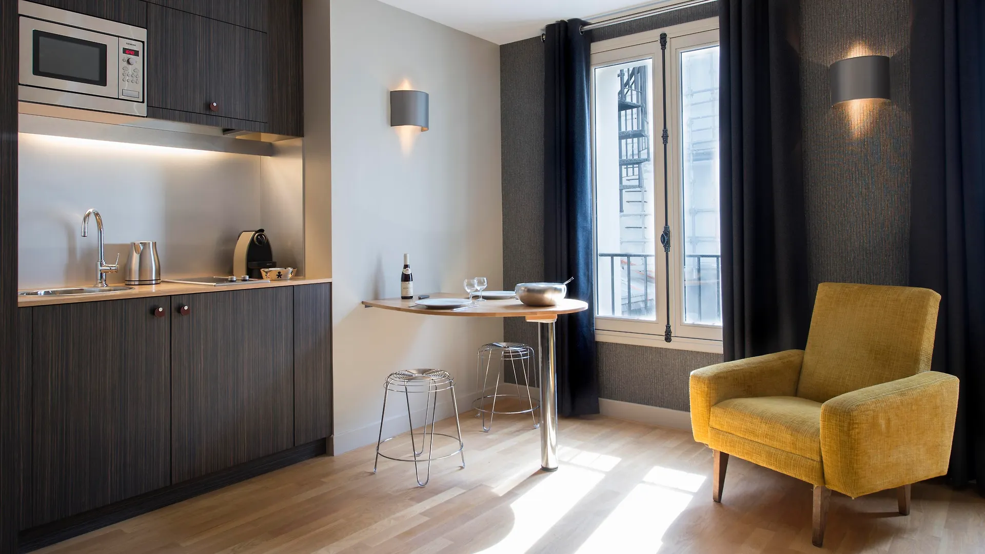 Helzear Champs-elysees Hotel 4*