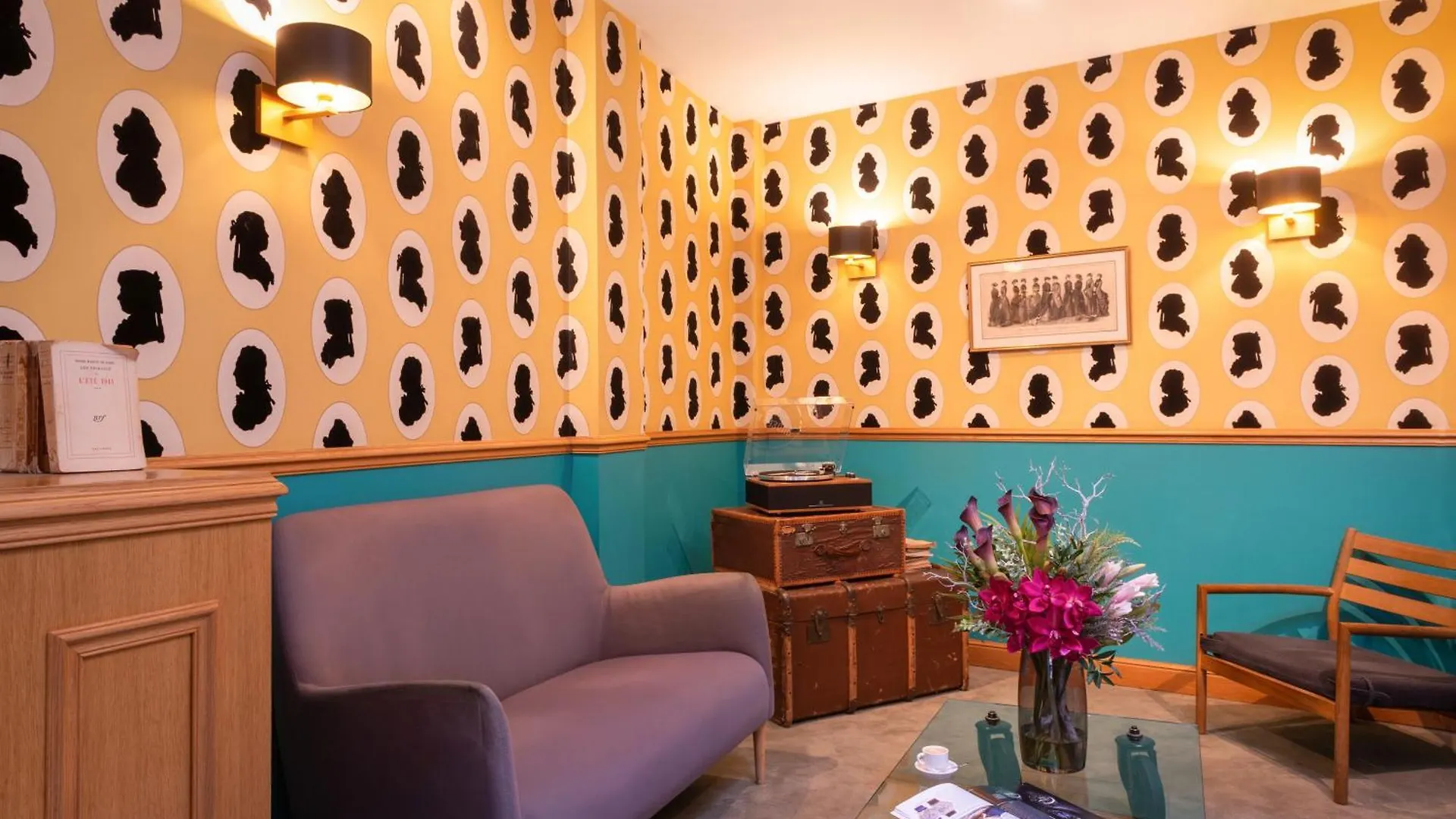 Helzear Champs-elysees 4* Paris