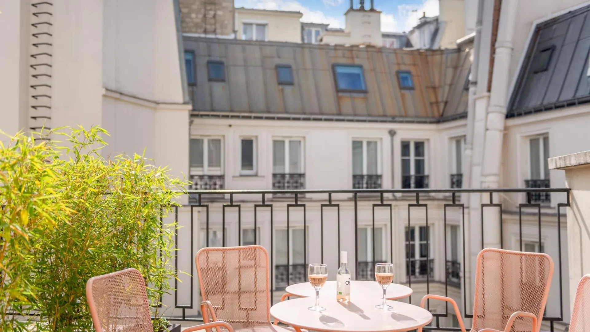 Helzear Champs-elysees Hotel 4*