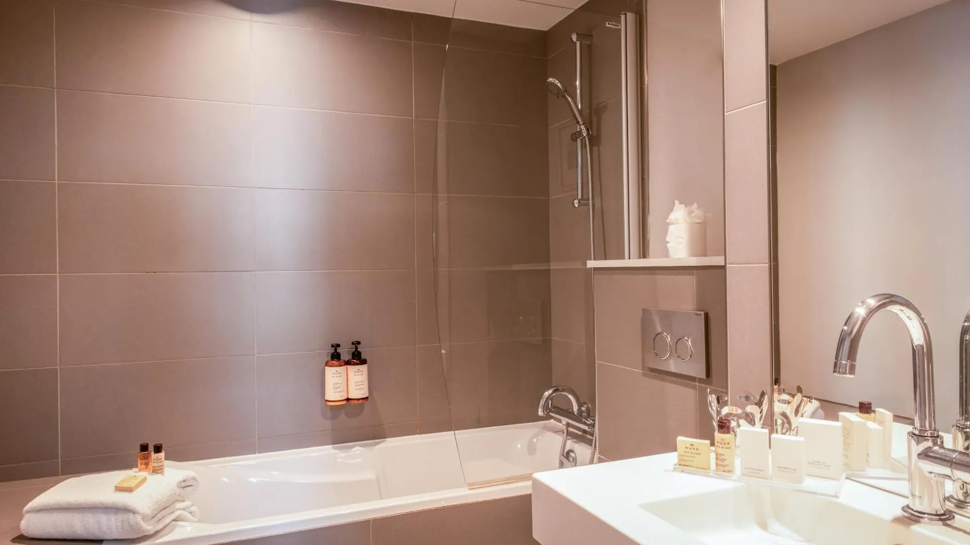 Hotel Helzear Champs-elysees